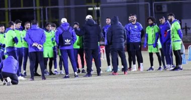 الشعباني يدرب لاعبي المصري على الركلات الثابتة استعدادا للأهلي