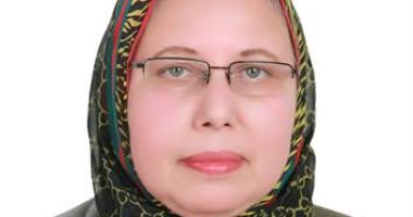 القومى للمرأة يهنئ مقررة قرع المجلس بالدقهلية لفوزها بجائزة المرأة التقديرية 