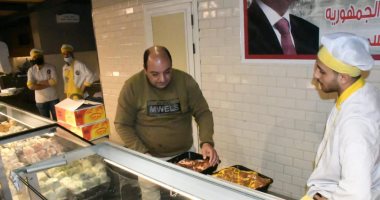 الحملات التموينية فى الفيوم تضرب بيد من حديد على الأسواق والمطاعم بشهر رمضان المعظم.. غلق مصنع حلويات وتحرير 12 محضرا.. وغلق تشميع مطعم شهير بالطريق الدائرى بعد ضبط لحوم ودواجن منتهية الصلاحية.. فيديو وصور