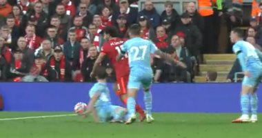 ليفربول يحفز جماهيره بهدف صلاح الرائع فى مرمى السيتى.. فيديو