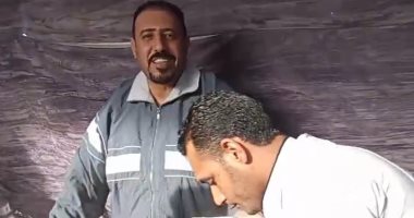 شباب "مسلمين ومسيحيين" يقدمون وجبات إفطار للصائمين فى كفر الشيخ.. لايف