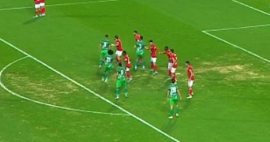  145 مباراة جمعت الأهلى والمصرى قبل صدام الليلة.. إنفو جراف