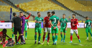 الشناوى ينقذ انفراد حسن على ويمنع المصري من الهدف الثانى بشباك الأهلي.. فيديو وصور