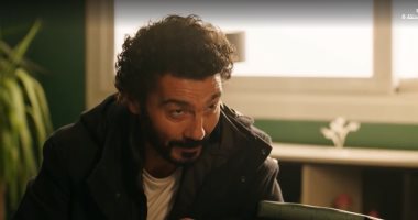 مسلسل راجعين يا هوى الحلقة 8.. عرض بـ5 ملايين جنيه لخالد النبوى ليتخلى عن مطالبه