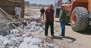 حملات لإزالة تعديات البناء المخالف على الأراضى الزراعية بالشرقية