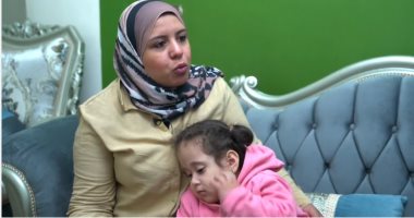أجمل بنت مرضها نادر.. خديجة أتولدت ضهرها مفتوح والدكاترة قالوا مش ها تمشى.. فيديو