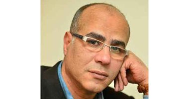 إبراهيم عبد الفتاح: عبد الرحمن الأبنودى رقم واحد وشعراء "الهاى كوبى" ماتوا