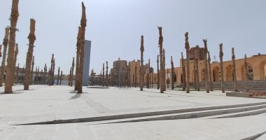 الله على جمال مسجد عمرو بن العاص.. تعالى شوف ساحة المسجد قبل افتتاحه (فيديو)
