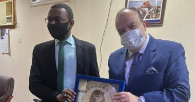 سفير مصر في الخرطوم يلتقي رئيس المفوضية القومية السودانية لحقوق الإنسان