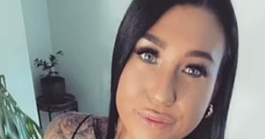 كابوس عمليات التجميل.. أسترالية أجرت عملية شد بطن فأصيبت بمرض "آكل اللحم''