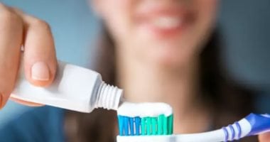 نصائح لتجنب آلام الأسنان والحساسية في الشتاء