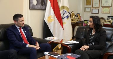 مايا مرسى: الحكومة ملتزمة بمواصلة جهود تمكين المرأة ومواجهة تغير المناخ