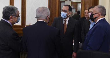 الحكومة تنفى اعتزامها تخفيف الأحمال عن شبكات الكهرباء خلال رمضان 