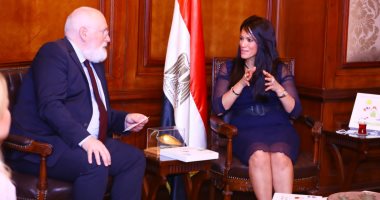 رانيا المشاط تبحث مع نائب رئيس مفوضية الاتحاد الأوروبى تعزيز التعاون