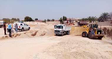محافظ سوهاج يعلن بدء العمل بالمرحلة الأولى لمشروع إنشاء وحدة مرور دار السلام