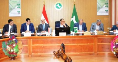 حوافز للجمعيات الأعلى توريداً للقمح وماكينات حصاد آلية بتخفيض 50% فى الشرقية