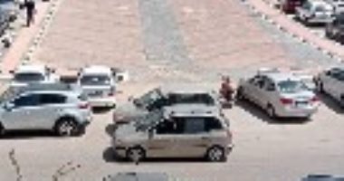 الإنتهاء من تنفيذ ساحة انتظار السيارات أمام السكة الحديد بحى الشرق فى بورسعيد