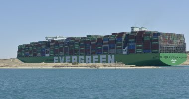 قناة السويس تشهد عبور السفينة العملاقة "EVER ARM" برحلتها البحرية الأولى