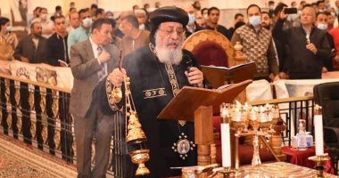 البابا تواضروس الثانى يصلى قنديل وقداس "ختام الصوم" فى وادى النطرون 