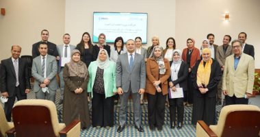 وزارة التخطيط تكرم مدربى الموظفين على إعداد الخطة الاستثمارية للحكومة.. صور