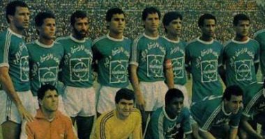 حكاية بطولة من دولاب الأهلي.. الأحمر يتوّج بأول لقب بدوري الأبطال بـ"الزي الأخضر"