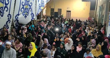 "ثقافة الأقصر × رمضان" تدعم الأطفال والكبار بقرى حياة كريمة.. محاضرات توعوية عن تفاصيل مشروعات المبادرة لخدمة بإسنا وأرمنت.. أمسيات رمضانية لمشروع تنمية الأسرة المصرية.. مكتبة الكيمان تنظم ورش فنون تشكيلية..صور