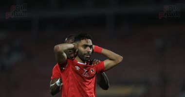 تعرف على مدة غياب حسين الشحات عن الأهلي بعد إصابته بقطع في غضروف الركبة