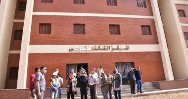 محافظ الغربية يتفقد مشروعات "حياة كريمة" فى 6 قرى بمركز زفتى