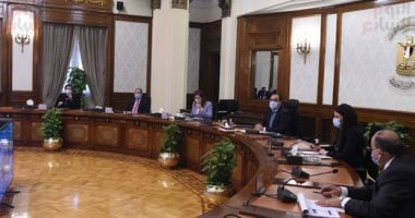 رئيس الوزراء يتابع الموقف التنفيذى لبرنامج التنمية المحلية فى صعيد مصر.. صور