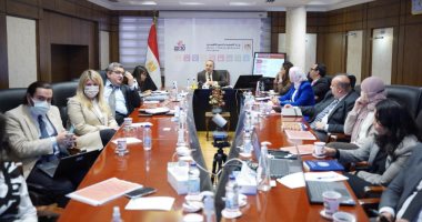 نائب وزيرة التخطيط يلتقى وفد البنك الدولى لبحث وضع تقرير العوائد الديموغرافية
