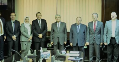 البنك الدولي يعرض الشراكة مع "الكهرباء" فى مجال الربط والهيدروجين الأخضر