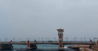 إسكندرية قلبت شتا.. عروس المتوسط تتحول من الحرارة إلى طقس بارد فجأة.. لايف