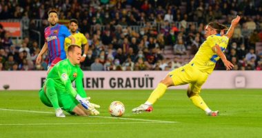 برشلونة يفشل في اختراق دفاع قادش بشوط أول سلبي بالدوري الإسباني