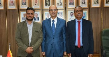 رئيس جامعة أسيوط يستقبل نظيره بجامعة أبين اليمنية لبحث سبل التعاون.. صور
