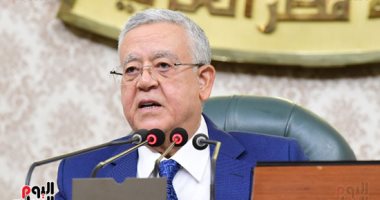 رئيس مجلس النواب يُحيل البيان المالى للجنة الخطة.. وبيان التخطيط للشيوخ