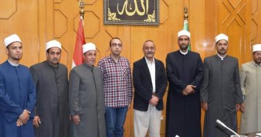 تفاصيل لقاء محافظ الإسماعيلية بأعضاء قافلة الأزهر الشريف الدعوية.. صور