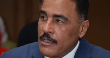 محافظ مطروح يوافق على قبول طلاب معهد غير مرخص بعد إغلاقه للالتحاق بآخر