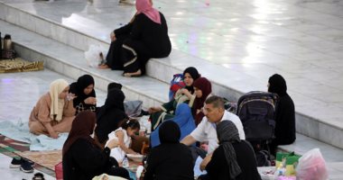 رمضان فى العراق.. أكلات شعبية على موائد الرحمن فى ساحات المساجد