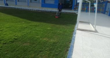 تجميل وتنظيف مدرسة بالبحيرة بجهود مديرها ومعلميها.. صور