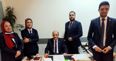 جمارك مطار القاهرة تحبط محاولة تهريب كمية من الأقراص المخدرة