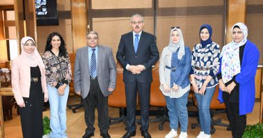 رئيس جامعة قناة السويس يستقبل المعيدات الجدد لكلية التربية
