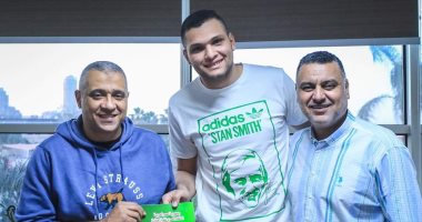 بعد أحمد سعيد.. طائرة الأهلي يجدد عقد محمد عادل 4 مواسم