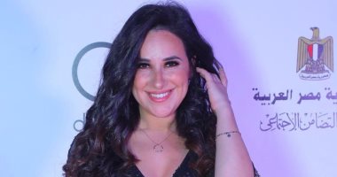 شيرى عادل تنتهى من تصوير حلقة فى الموسم الجديد من سهرانين مع أمير كرارة