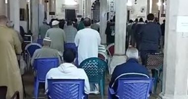 اللهم تقبل منا الصلاة.. صلاة التراويح فى أولى الليالى الوترية بالمنيا