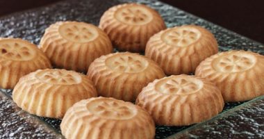 طريقة عمل الكعك الناعم في البيت .. طعمه زى المحلات وأحلى