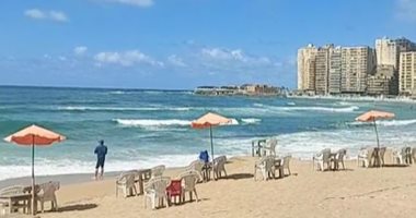 عروس البحر المتوسط تستعد بـ 61 شاطئا لاستقبال الزائرين فى إجازة عيد الفطر.. المحافظ يوجه بإنشاء مشايات لكبار السن وذوى الهمم.. "السياحة و المصايف": افتتاح شاطئين مجانيين ومنع السير فى الشارع بالمايوه