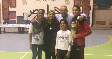 رياضيون يرفعون شعار "إحنا نسايب".. القفص الذهبي يجمع بطل الطائرة ونجمة اليد