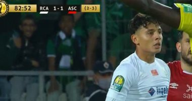 الحابطى يهدد مرمى الأهلى ويهدر فرصة التقدم للرجاء.. فيديو