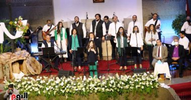 الطائفة الإنجيلية تحتفل بعيد القيامة بحضور أئمة الأزهر والأوقاف.. فيديو وصور