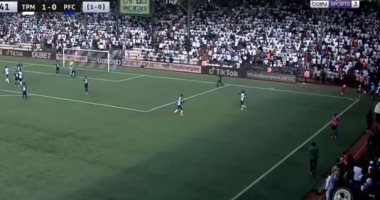 مازيمبى يتقدم بثنائية على بيراميدز فى الشوط الأول.. فيديو